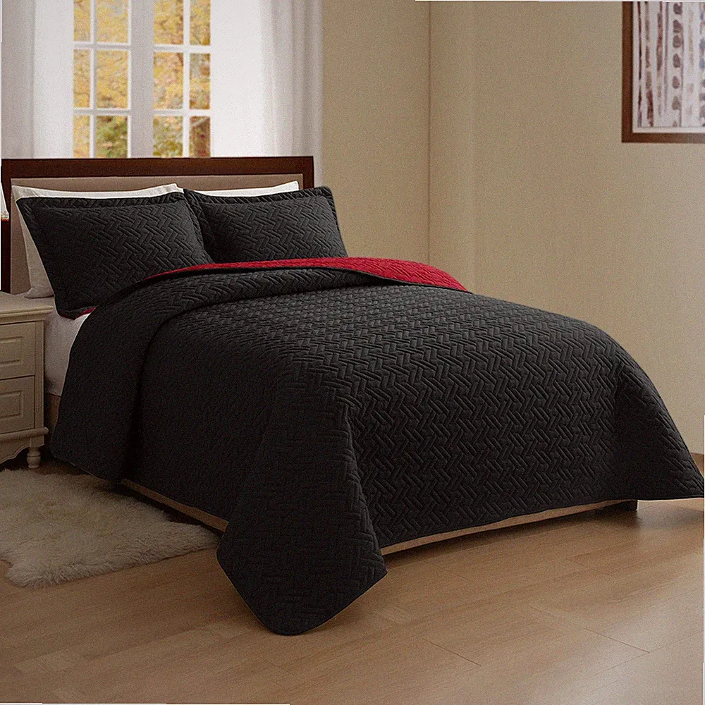 Elegant Comfort 3-Piece Majestic Quilted Reversible Bedspread Coverlet Set