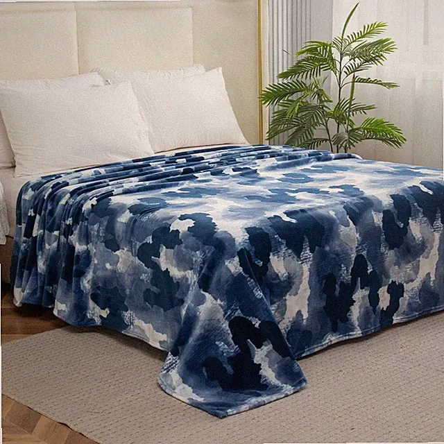 Elegant Comfort Camouflage Printed Velour Fleece Blanket Design - Velvety Feel