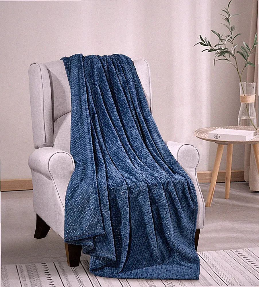 Elegant Comfort Plush All Season Lightweight Throw Blanket - 50 x 60 inches
