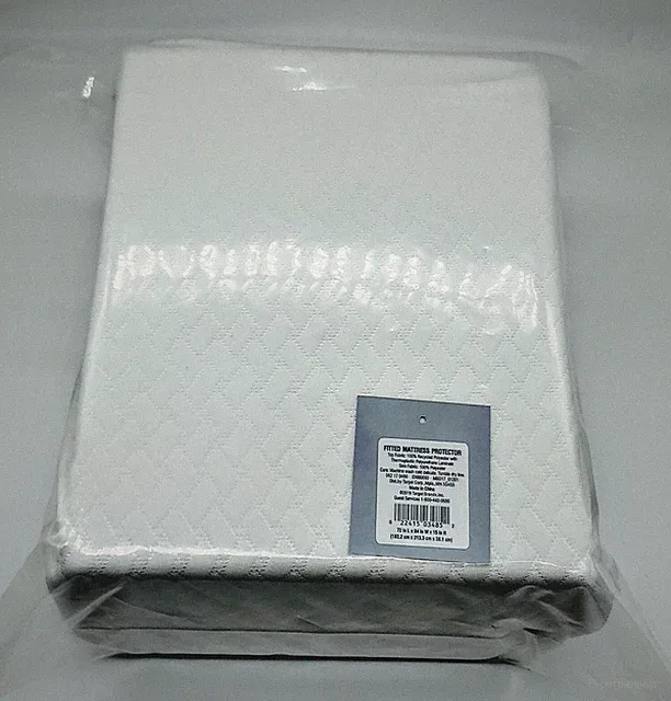 Fitted Mattress Protector. King Size Bed. Made By Design. New